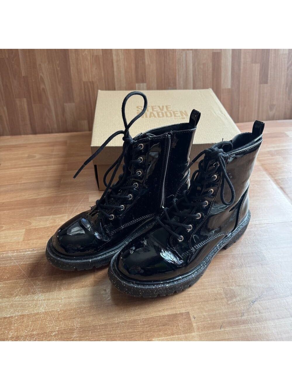 Steve Madden JTaurus Combat Boot, Black size 4